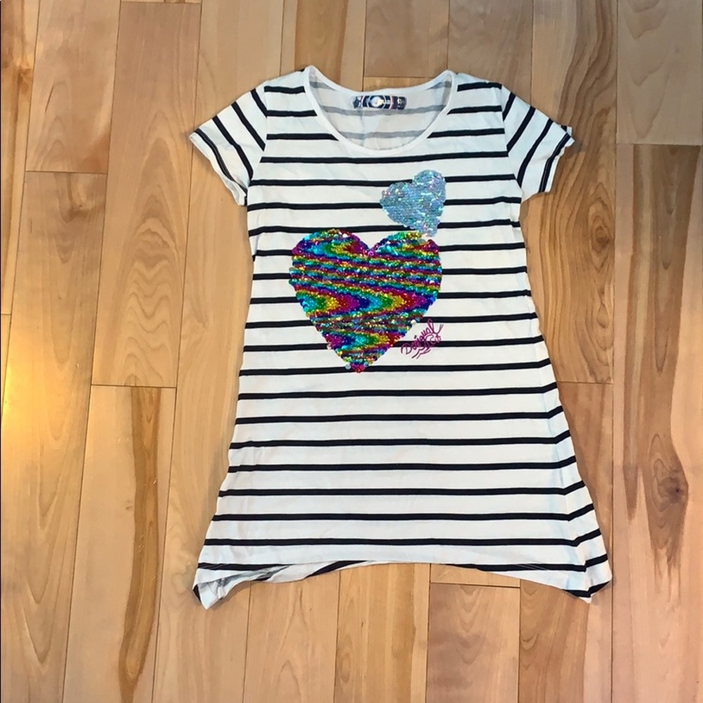 long shirt with switchable sparkles